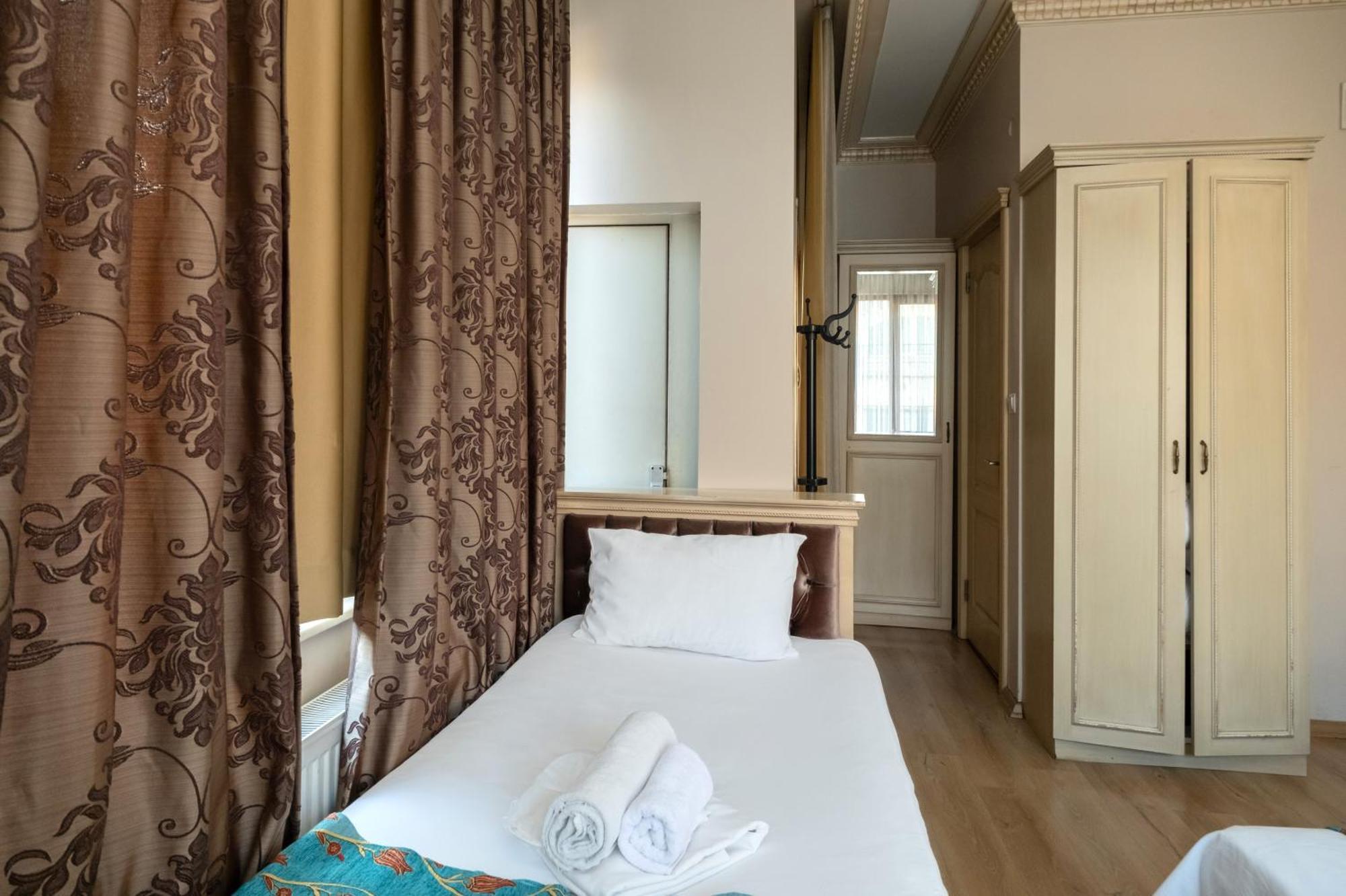Felicity Hotel Istanbul Exterior photo